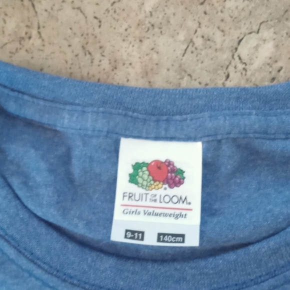 NWT Girls Valueweight Tshirt - Picture 2 of 4